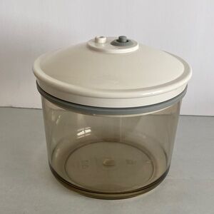 FoodSaver Snail Vacuum Container Storage Clear Canister Jar Sealer 50oz